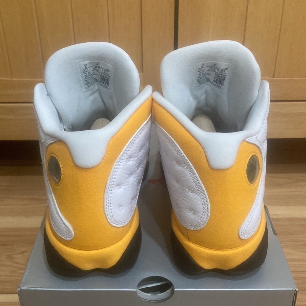 AIR JORDAN 13 RETRO 'DEL SOL' - Picture 3 of 5